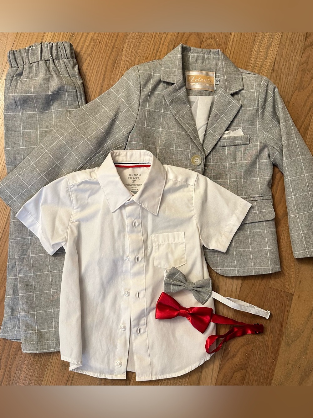 Little Boy Toddler Grey Suit & Shirt w/ Bow ties (5pieces) Size 2/3T